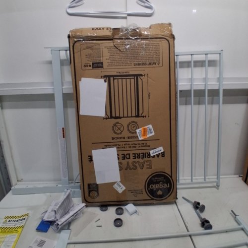 REGALO EASY STEP SAFETY GATE - 29"- 38.5" - WHITE (MODEL: 1160-DS) image 5