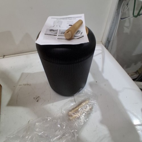TOUCHLESS AUTOMATIC QUIET CLOSING MOTION SENSOR TRASH CAN - 10L - BLACK (MODEL: TG6110) image 4