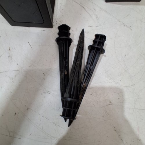 4PK GTX NATURALLY SOLAR POWERED 25LM PATHWAY LIGHTS - 4"X4"X23"- BLACK (MODEL: 1937955) image 5