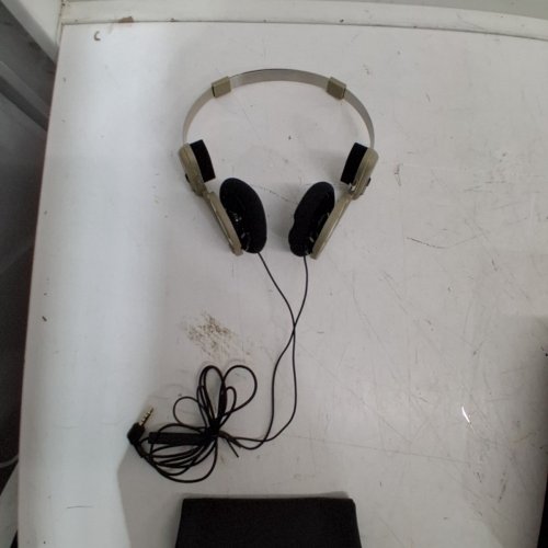 KOSS PORTA PRO LIMITED EDITION RHYTHM WIRED HEADPHONES WITH MICROPHONE & VOLUME CONTROL - BEIGE image 2
