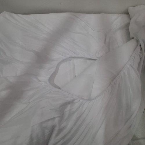 BAMBOO MATTRESS PROTECTOR COVER - TWIN - WHITE image 3