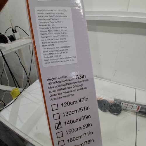 RETRACTABLE SAFETY GATE FOR INDOOR/OUTDOOR - 33" X 55" - GREY - (MODEL: SH20-006D) image 2