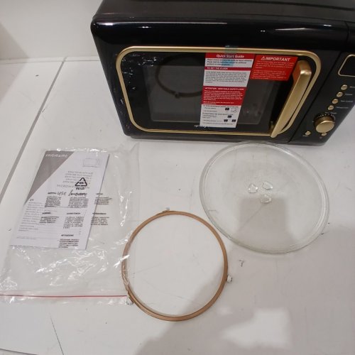 FRIGIDAIRE RETRO MICROWAVE OVEN - 0.7CU.FT - 700W - BLACK/GOLD (MODEL: EMW788-BLACKGLD) image 7