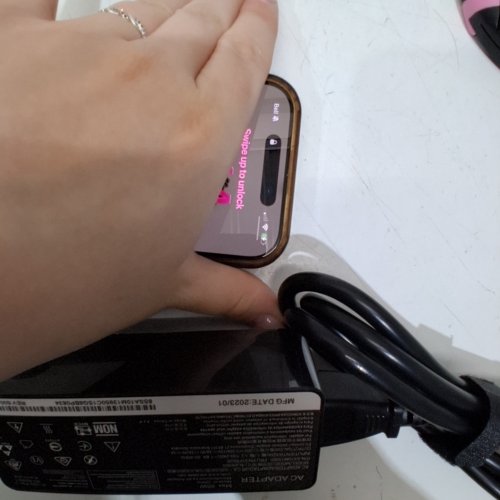USB-C LAPTOP CHARGER - 65W - BLACK image 2