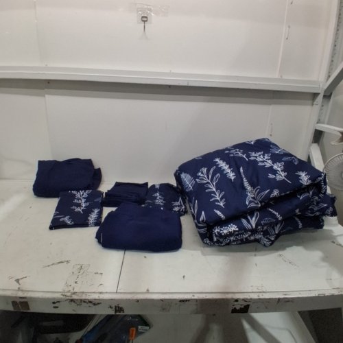 7PC MUXHOMO BED IN A BAG COMFORTER SET WITH COMFORTER, SHEET, PILLOWCASES AND SHAMS - QUEEN - REVERSIBLE NAVY BLUE BOTANICAL FLOWERS DESIGN image 2