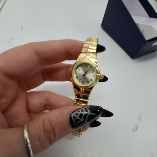WOMENS GEORGE QUARTZ DAINTY WRISTWATCH - 25 MM - GOLD TONE (MODEL: WCCLE02 ) image 2