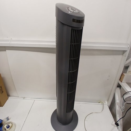 SEVILLE CLASSICS ULTRASLIMLINE TOWER FAN - 40" - GREY (MODEL: EHF10119P) image 3