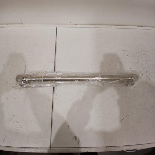 DELTA FAUCET TRADITIONAL GRAB BAR WITH CONCEALED MOUNTING - 24" - STAINLESS STEEL (MODEL: 41624-SS) image 2