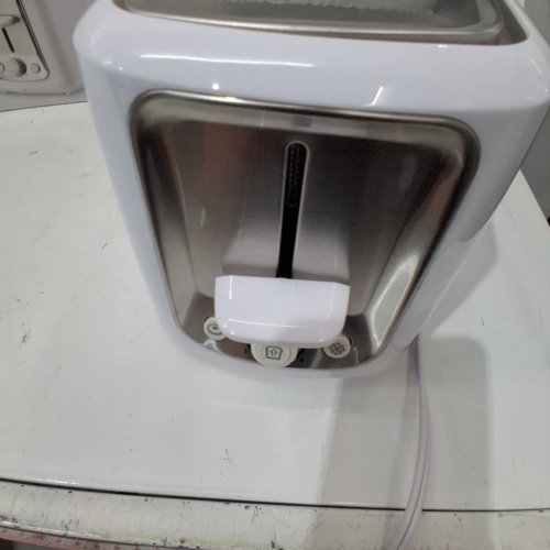 TOASTMASTER 2 SLICE TOASTER - WHITE (TM-26TSCW) image 2