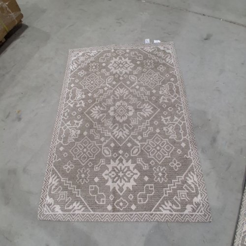 SADIE TOWN & COUNTRY LIVING DECORATIVE CHENILLE NON-SLIP LOW-PILE ACCENT AREA RUG - 30" X 45" - BEIGE (STYLE: 1992776) image 2