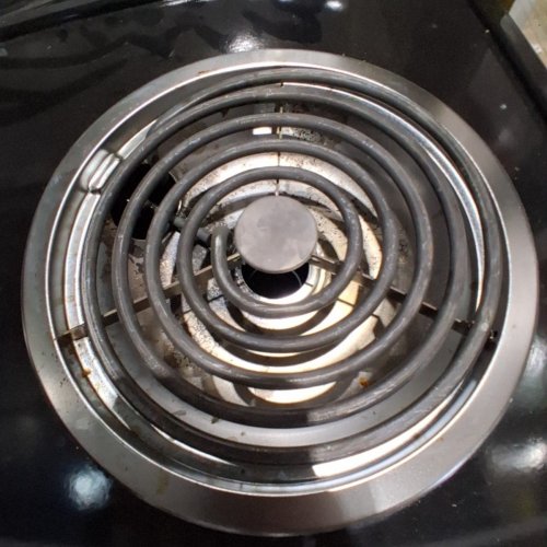 ELEMENT ELECTRIC RANGE WITH ADJUSTABLE OVEN RACK - 5.0 CU. FT - 30" - STAINLESS STEEL / BLACK (MODEL:EECR34MES-CA) image 9