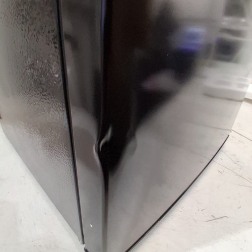 FRIGIDAIRE 3.2 CU. FT. RETRO MINI FRIDGE - BLACK - (MODEL: EFR376-BLACK-6COM) image 7