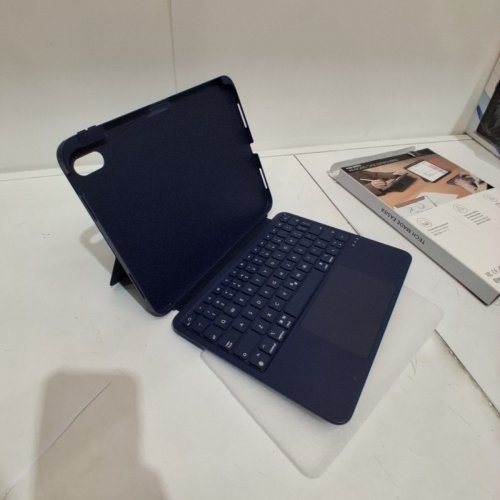 ESR DETACHABLE FLEX SERIES KEYBOARD CASE - IPAD A16 10TH/11TH GEN - DARK BLUE (MODEL: 6B031) image 3