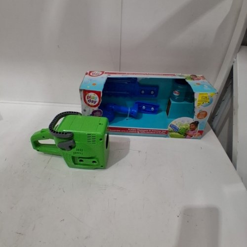 PLAY DAY CHAINSAW AND TRIMMER SET BUBBLE MAKER TOY - BLUE / GREEN image 3