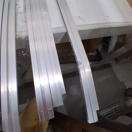 VIVOHOME POLYCARBONATE WINDOW DOOR AWNING - WHITE / TRANSPARENT - 40" X 80" - (MODEL: VH1148) image 3