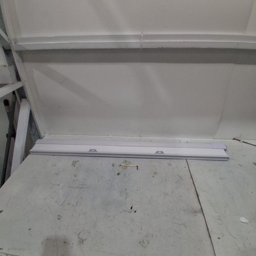 UNBRANDED CORDLESS VINYL BLINDS - 45" X 72" - WHITE image 2