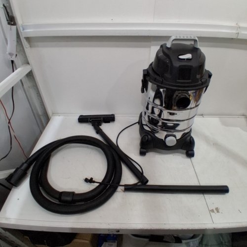 AMAZONBASICS WET/DRY VACUUM WITH ATTACHMENTS - 6GAL - 3.5HP - SILVER/BLACK (MODEL: VQ607SFD) image 5