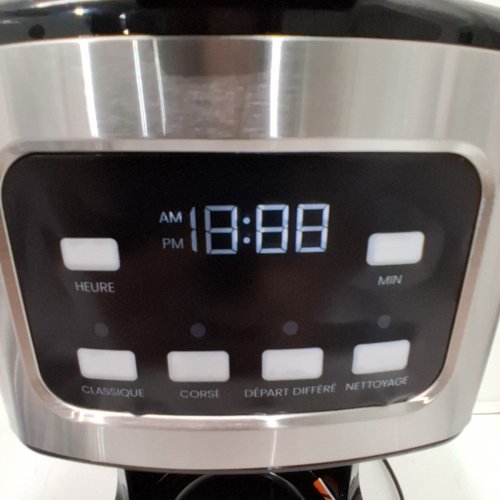 CHEFMAN PROGRAMMABLE COFFEE MAKER WITH DIGITAL DISPLAY & AUTO -BREW FUNCTION - 12-CUP - STAINLESS STEEL (MODEL: RJ14-12-SQ) image 3