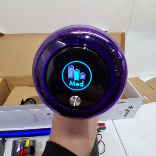 DYSON V11 CORDLESS 2-IN-1 STICK/HAND VACUUM CLEANER (MODEL: V11 SV28) image 2