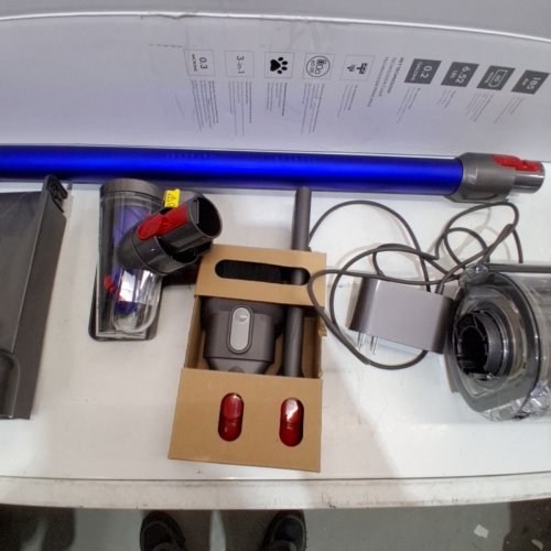DYSON V11 CORDLESS 2-IN-1 STICK/HAND VACUUM CLEANER (MODEL: V11 SV28) image 5