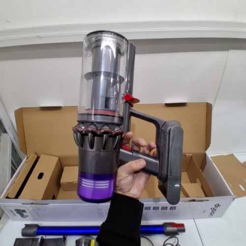 DYSON V11 CORDLESS 2-IN-1 STICK/HAND VACUUM CLEANER (MODEL: V11 SV28) image 10