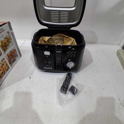 STARFRIT COMPACT DEEP FRYER - 2.5L CAPACITY - BLACK (MODEL: 024611) image 3