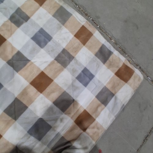 ROOTS HOME REVERSIBLE SHERPA COMFORTER - QUEEN - GREY/BROWN PLAID image 5