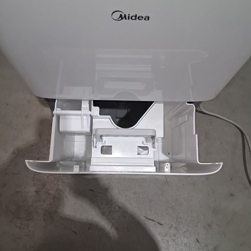 MIDEA DEHUMIDIFIER FOR BASEMENT WITH REUSABLE AIR FILTER - 3000SQ.FT - WHITE (MODEL: MAD35C1AWS-A) image 4