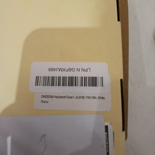 CHESONA KEYBOARD FOR 11TH/10TH GEN IPADS - WHITE image 2