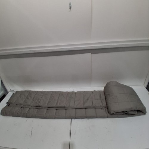 BARE HOME MINKY FLEECE WEIGHTED BLANKET - QUEEN 80" X 87" - 30 LBS - GREY image 3