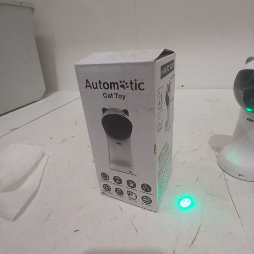 TBTEEK USB RECHARGEABLE AUTOMATIC CAT TOY - WHITE image 6