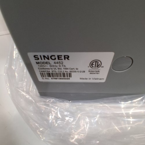 SINGER 4452 HIGH SPEED HEAVY DUTY SEWING MACHINE WITH ACCESSORIES - GREY (MODEL: 4452) image 6
