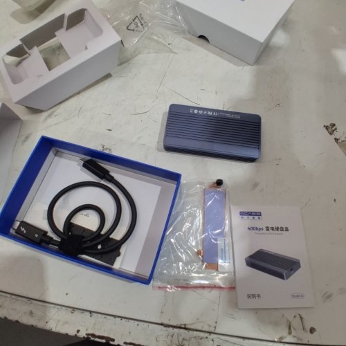 ACASIS 40GBPS THUNDERBOLT SSD ENCLOSURE (MODEL: TBU405 AIR) image 3