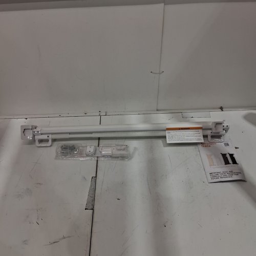 RETRACTABLE SAFETY GATE FOR INDOOR/OUTDOOR - 33" X 71" - GREY - (MODEL: SH20.006D) image 2