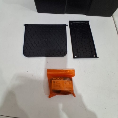 NOCO SNAP-TOP BATTERY BOX FOR MARINE / AUTOMOTIVE / RV /BOAT / CAMPERS / TRAILER - BLACK (MODEL: ‎BG31S) image 3