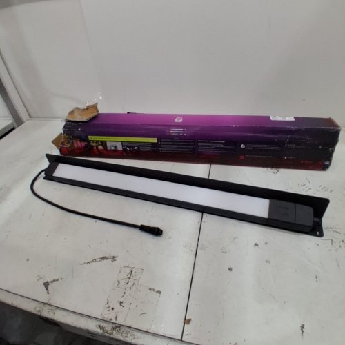 PHILIPS HUE BRACKET MOUNTED STRAIGHT LIGHT TUBE - 30" - BLACK image 2
