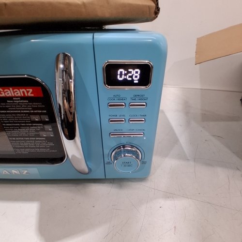 GALANZ RETRO-STYLE DIGITAL MICROWAVE OVEN - 0.7CU.FT - BLUE (MODEL: GLCMKZ07BER07) image 2