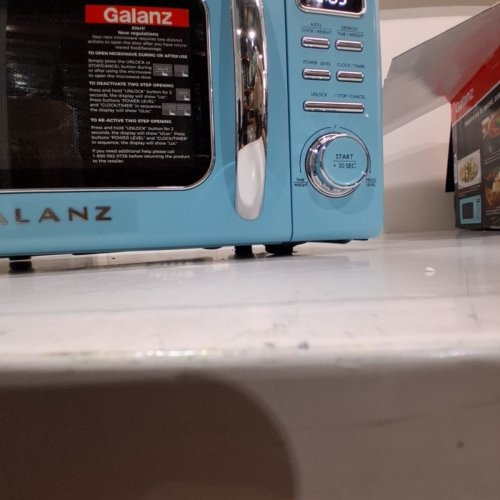 GALANZ RETRO-STYLE DIGITAL MICROWAVE OVEN - 0.7CU.FT - BLUE (MODEL: GLCMKZ07BER07) image 8