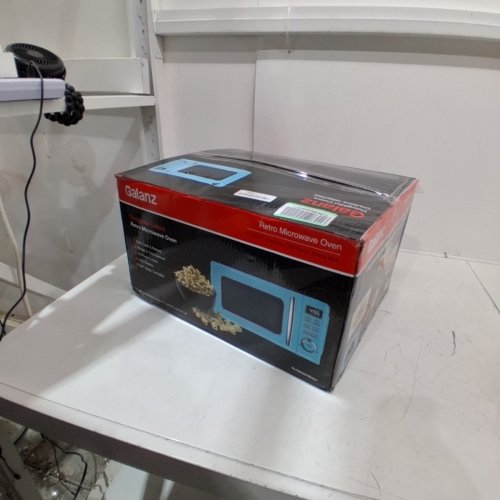 GALANZ RETRO-STYLE DIGITAL MICROWAVE OVEN - 0.7CU.FT - BLUE (MODEL: GLCMKZ07BER07) image 9