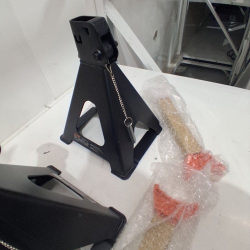 2PK JACK STANDS - 6 TONS - 14"-23" - BLACK/RED (MODEL: HM6141C) image 3