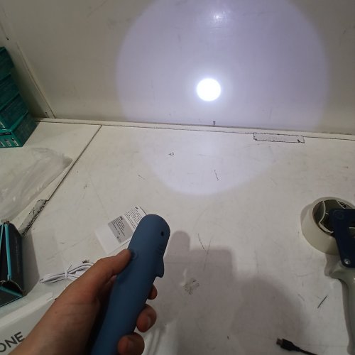 KIDS SILICONE SHARK FLASHLIGHT, 12HR BATTERY - BLUE image 2