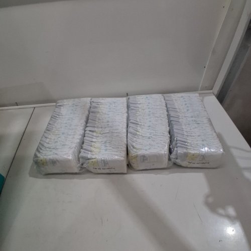 136PK PAMPERS SWADDLERS DIAPERS - NEWBORN SIZE image 2