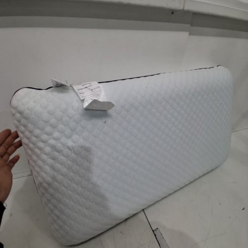 WEEKENDER VENTILATED GEL MEMORY FOAM PILLOW - QUEEN - WHITE image 3