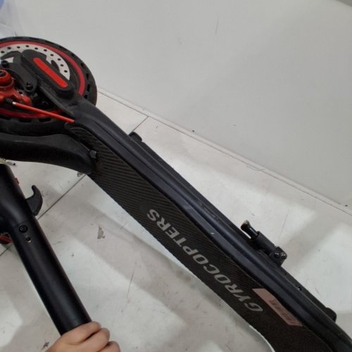 GYROCOPTERS SOONIC PORTABLE FOLDING ELECTRIC KICK SCOOTER, ADULT SIZE image 6