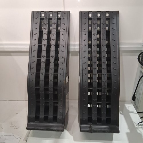 2PK MAXXHAUL 6.25" LIFT CAR RAMP, 6500 LBS COMBINED CAPACITY - BLACK (MODEL: 50515) image 2