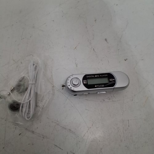 USB MP3 DIGITAL MUSIC PLAYER - SILVER image 3