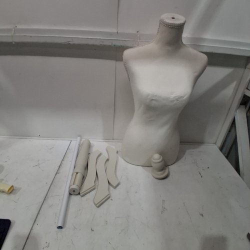 ADJUSTABLE MANNEQUIN DISPLAY TORSO - 60"-67" - WHITE (MODEL: XU-F340-WHITE) image 2