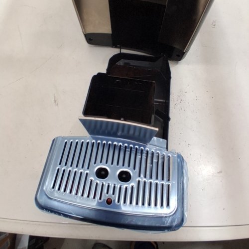 PHILIPS LATTEGO 5500 SERIES FULLY AUTOMATIC ESPRESSO MACHINE WITH BUILT-IN GRINDER - GREY CHROME (MODEL: EP5544/90) image 10