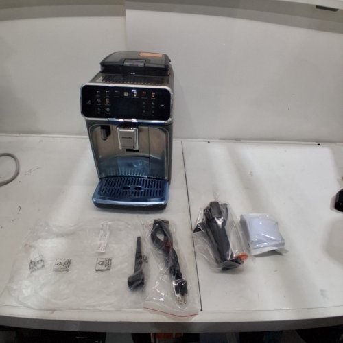 PHILIPS LATTEGO 5500 SERIES FULLY AUTOMATIC ESPRESSO MACHINE WITH BUILT-IN GRINDER - GREY CHROME (MODEL: EP5544/90) image 11
