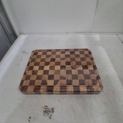 AOMIESEN WOOD BUTCHER BLOCK WITH JUICE HANDLES - 16" X 12" - CHECKERED WOOD image 2